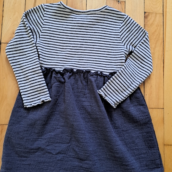 3/30$ Zara Kids Striped Black and White Dress - Picture 3 of 3